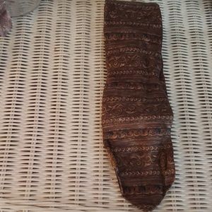 Brown Stafford tie or bowtie